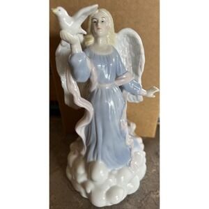 Vintage Porcelain Angel Holding‎ Dove Musical